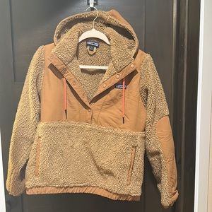 PATAGONIA Teddy Bear Sherpa Pullover